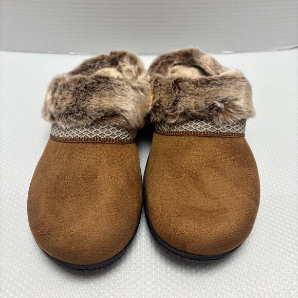 Isotoner Women's Microsuede Mallory Hoodback Slipper - Women's Size 7.5.- 8 - Picture 1 of 5
